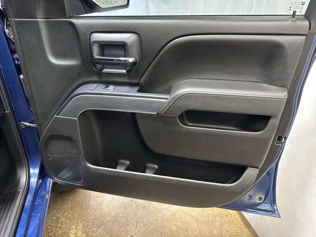 Used 2017 Chevrolet Silverado 1500 LT w/ All Star Edition AWD/4WD image 24