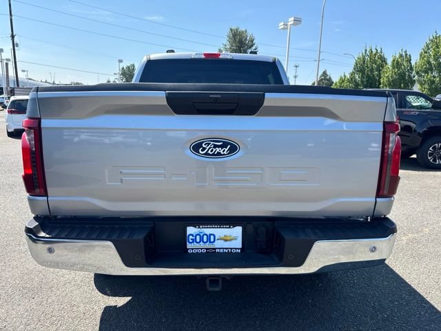 Used 2025 Ford F150 XLT w/ Equipment Group 301A Standard AWD/4WD image 4
