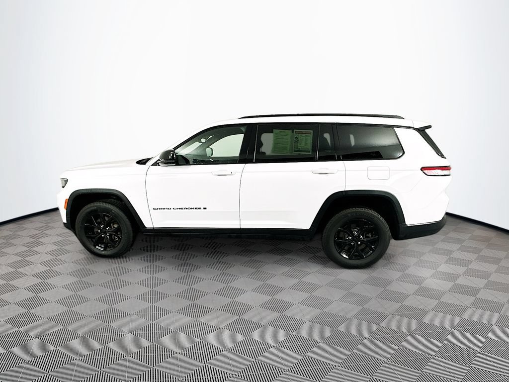 Certified 2024 Jeep Grand Cherokee L Laredo AWD/4WD image 6