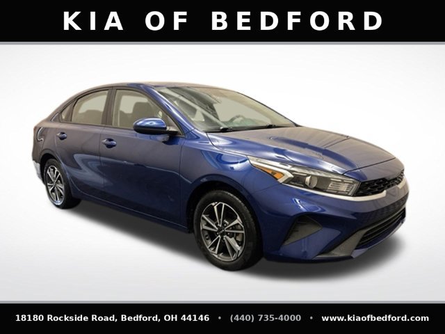 Certified 2023 Kia Forte LXS FWD image 3