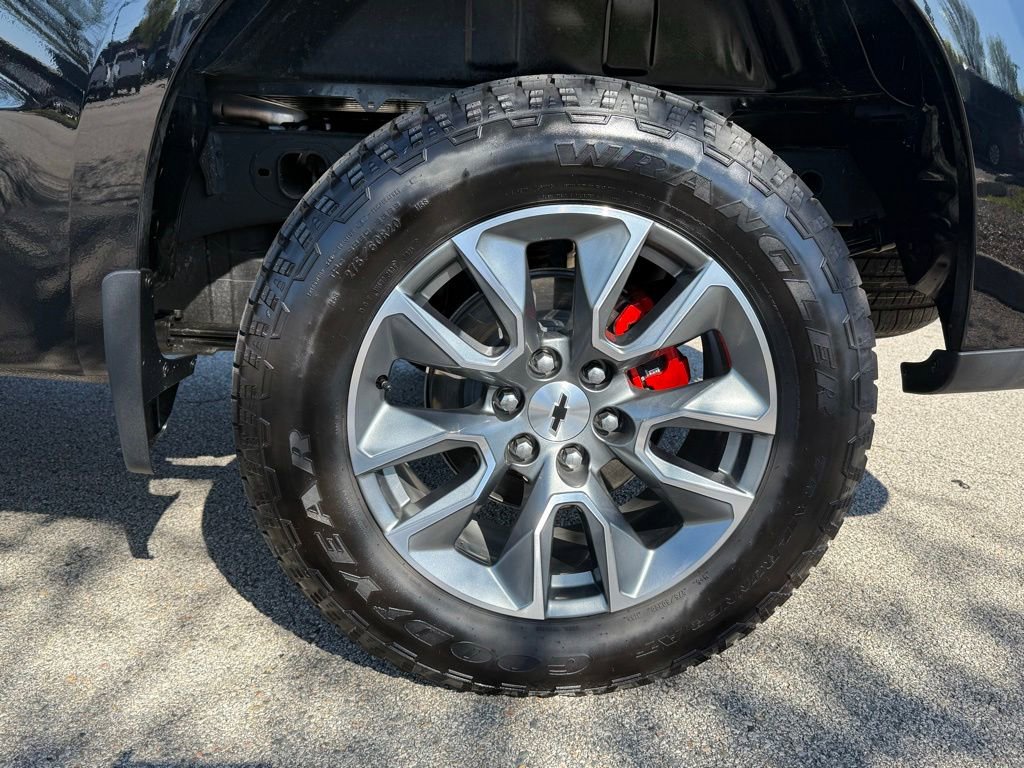 Used 2026 Chevrolet Silverado 1500 RST AWD/4WD image 33