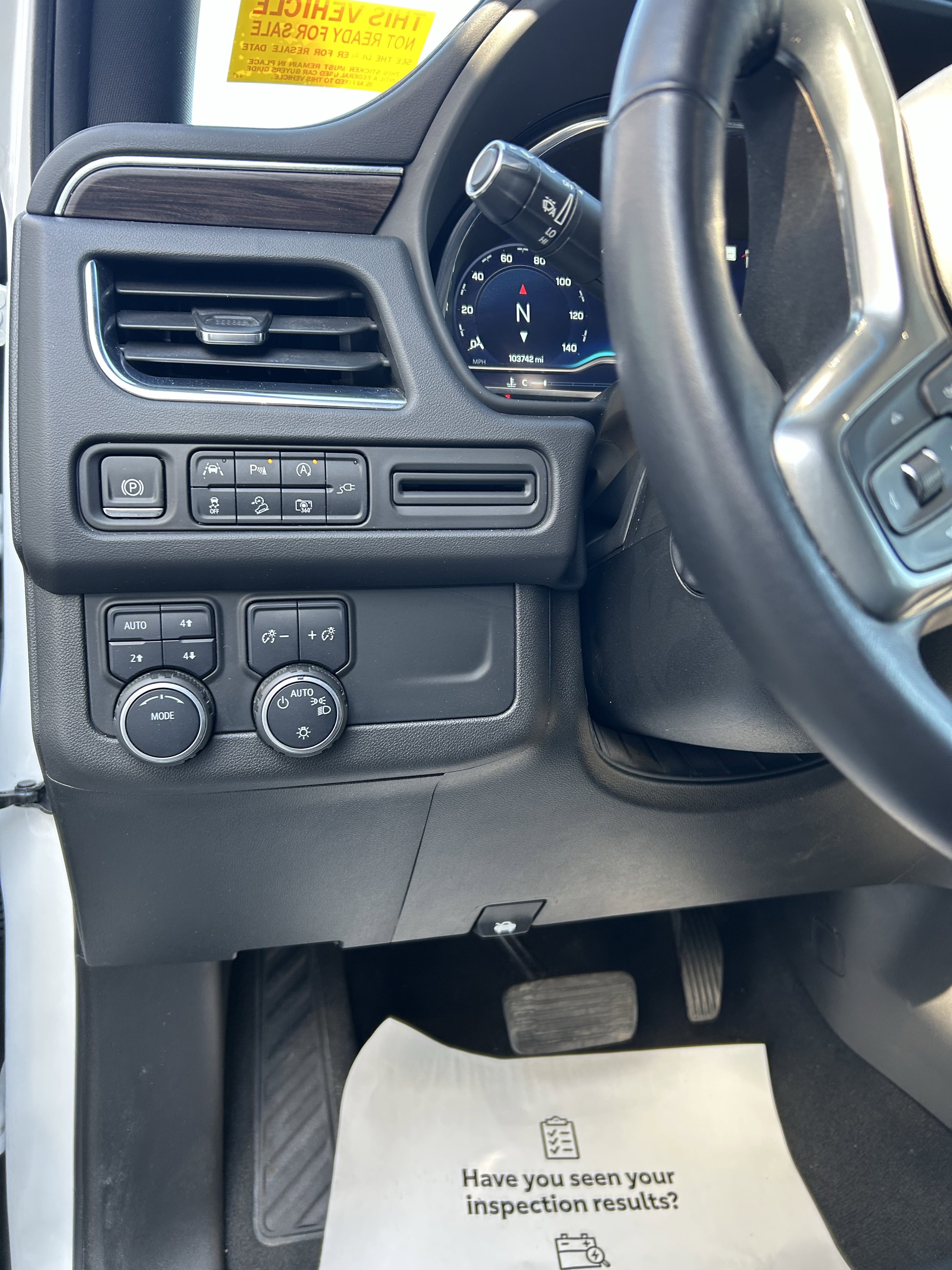 Used 2022 Chevrolet Tahoe Z71 w/ Luxury Package image 21