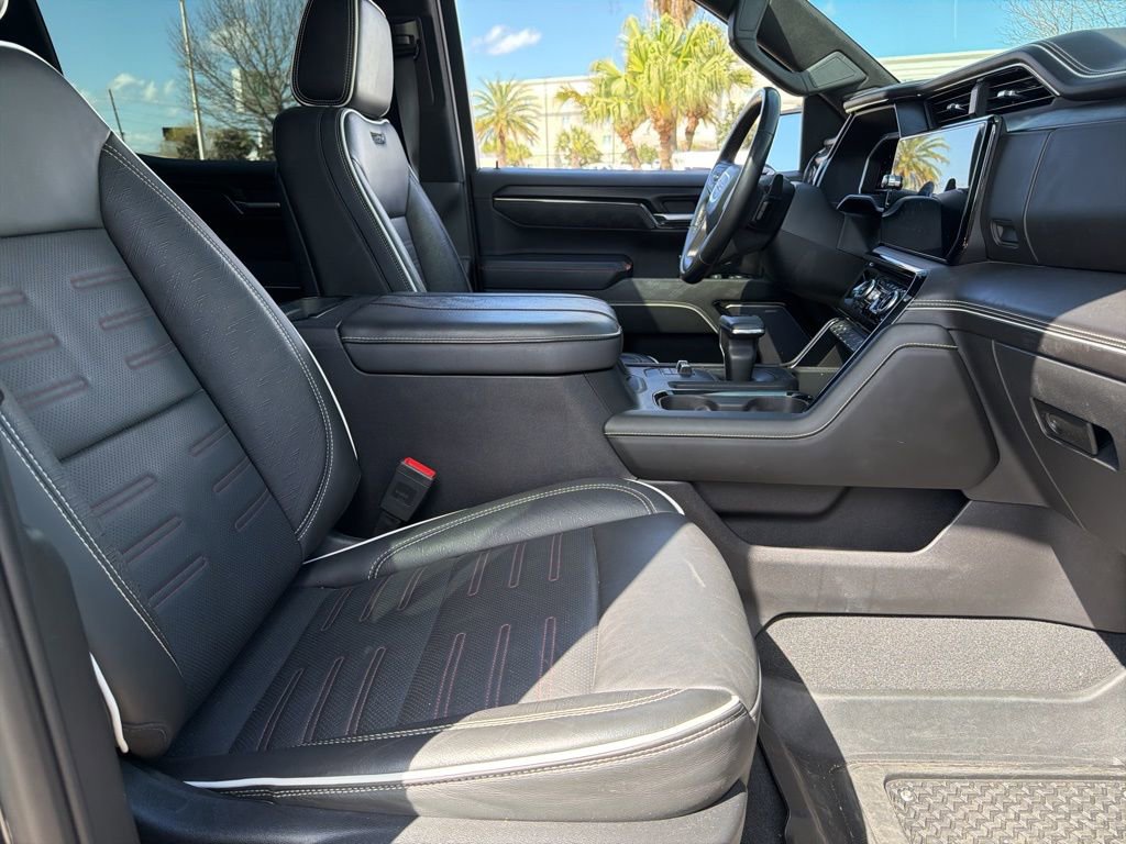 Used 2023 GMC Sierra 1500 AT4X image 17