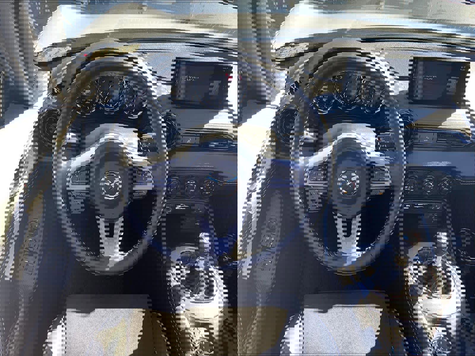 Used 2024 MAZDA MX-5 Miata RF Club w/ Interior Package image 8