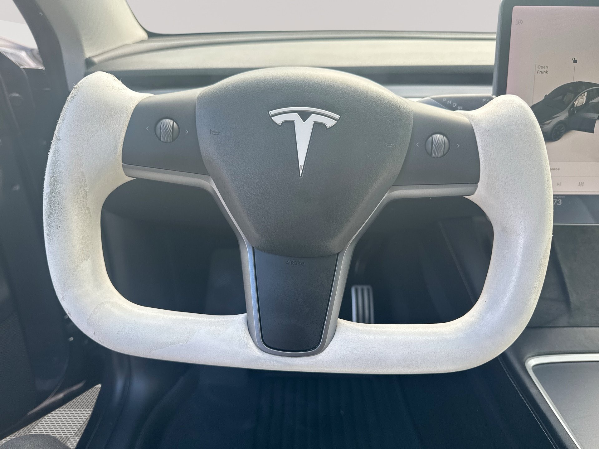 Used 2021 Tesla Model Y Long Range AWD/4WD image 11