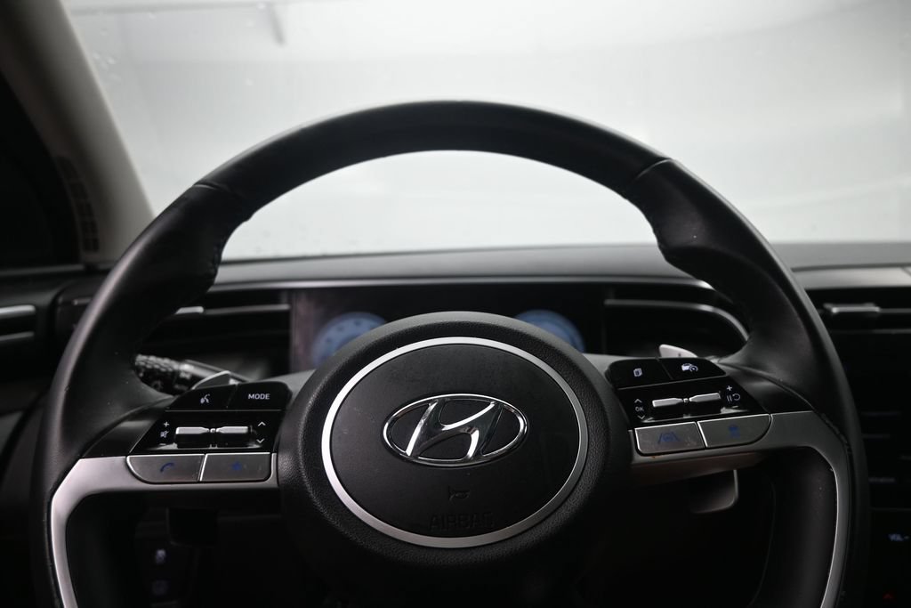 Used 2023 Hyundai Tucson SEL w/ Cargo Package AWD/4WD image 12