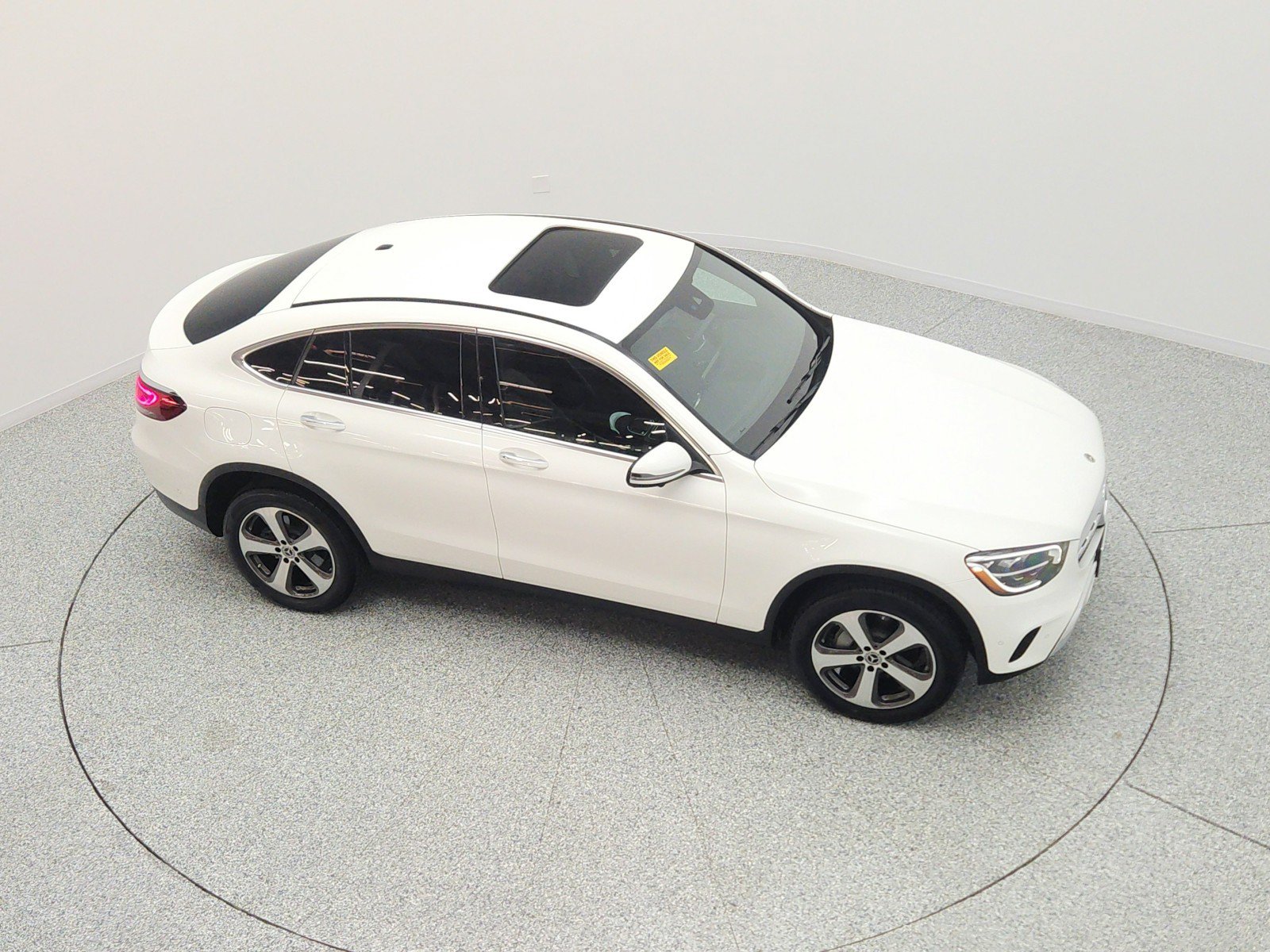 Used 2022 Mercedes-Benz GLC 300 4MATIC Coupe image 25
