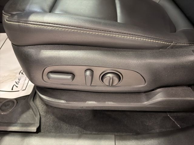 Certified 2023 Chevrolet Traverse LT w/ LT Premium Package image 21