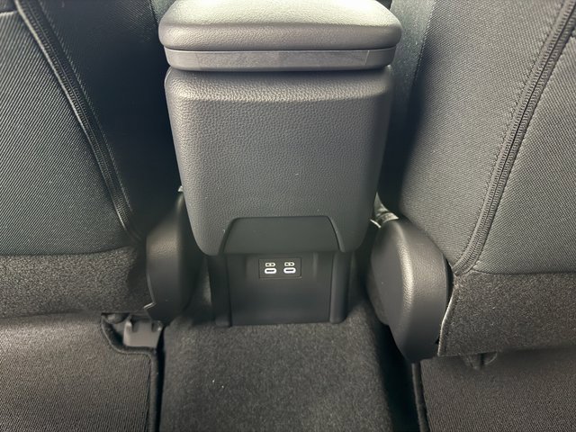 New 2026 Toyota Prius LE image 32