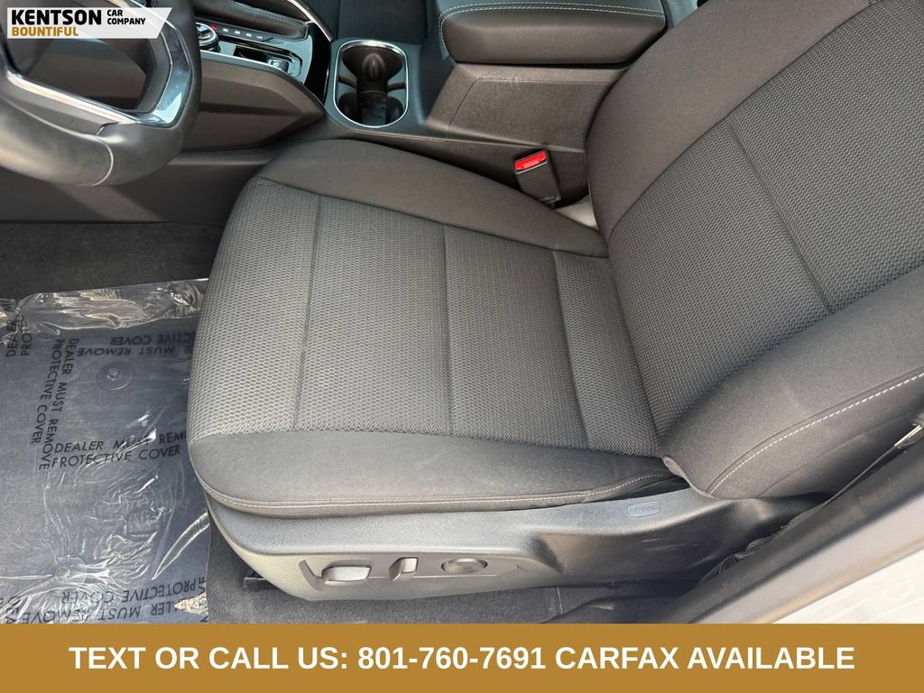 Used 2024 GMC Canyon Elevation w/ Convenience Package AWD/4WD image 29