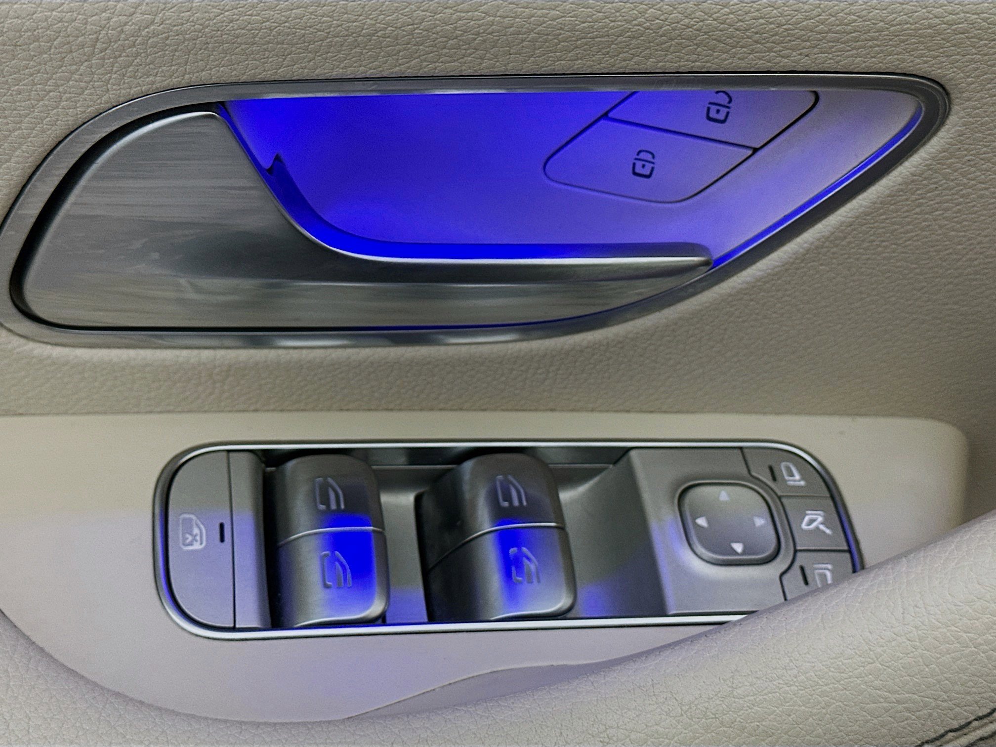 Used 2022 Mercedes-Benz GLE 350 4MATIC image 15