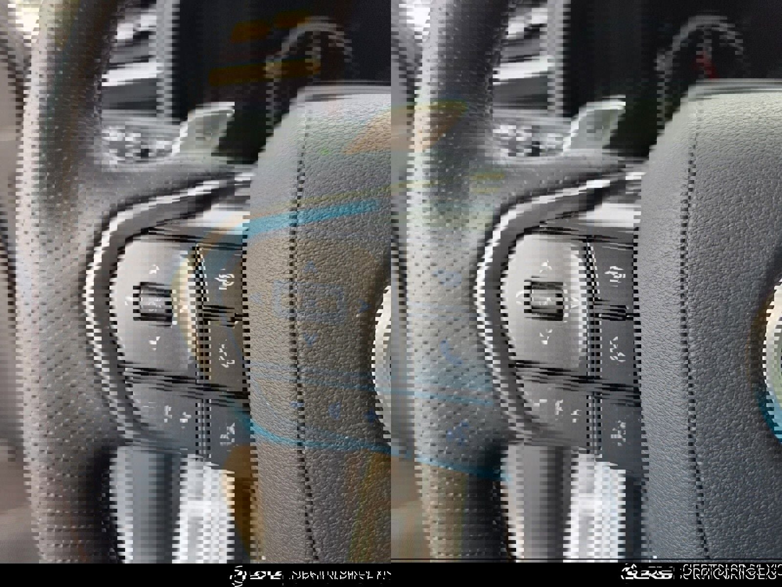 Certified 2025 Lexus LX 700h F Sport w/ Accessory Package (Z1) image 26