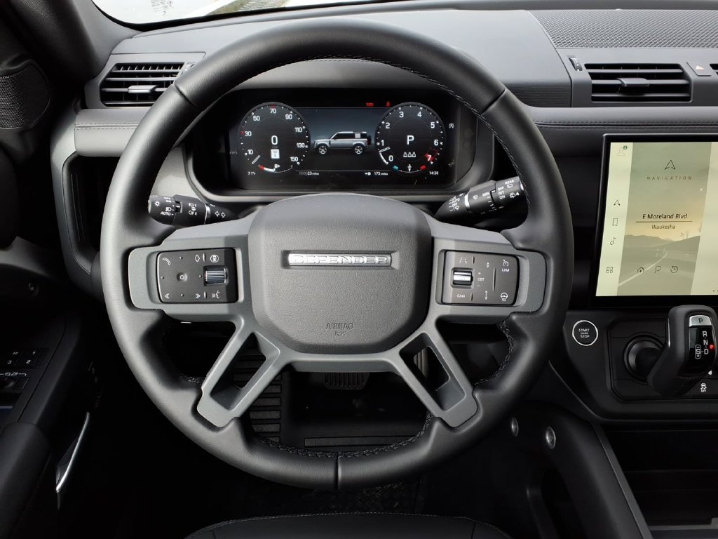New 2026 Land Rover Defender 110 X-Dynamic SE AWD/4WD image 16