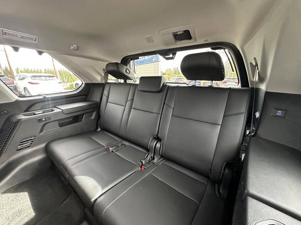 Used 2024 Toyota Sequoia Limited image 27
