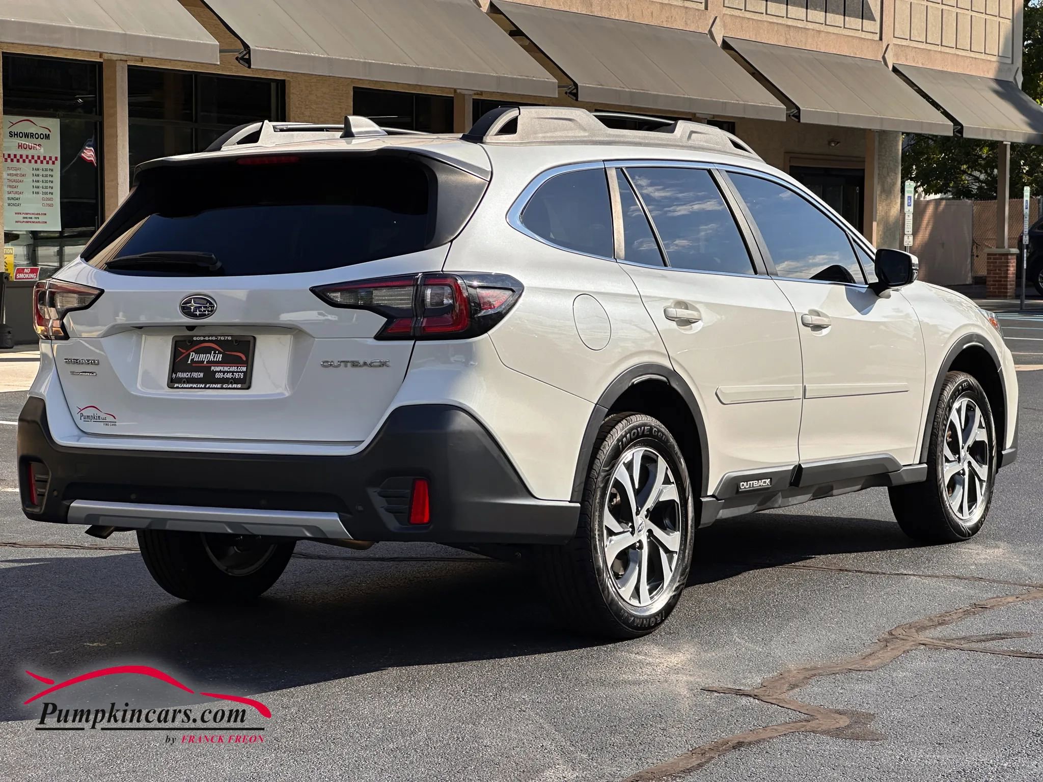 Used 2022 Subaru Outback Limited image 3