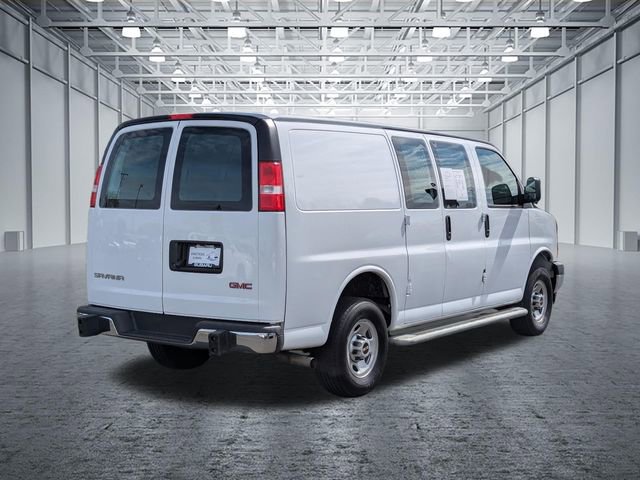 Used 2024 GMC Savana 2500 w/ Driver Convenience Package image 5