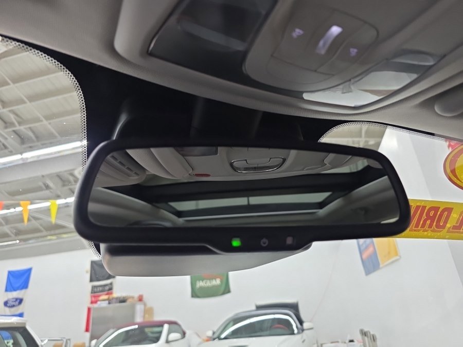 Used 2021 Jeep Renegade Limited w/ Sun & Sound Group image 30