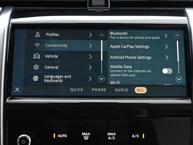 Used 2022 Land Rover Discovery Sport S image 32