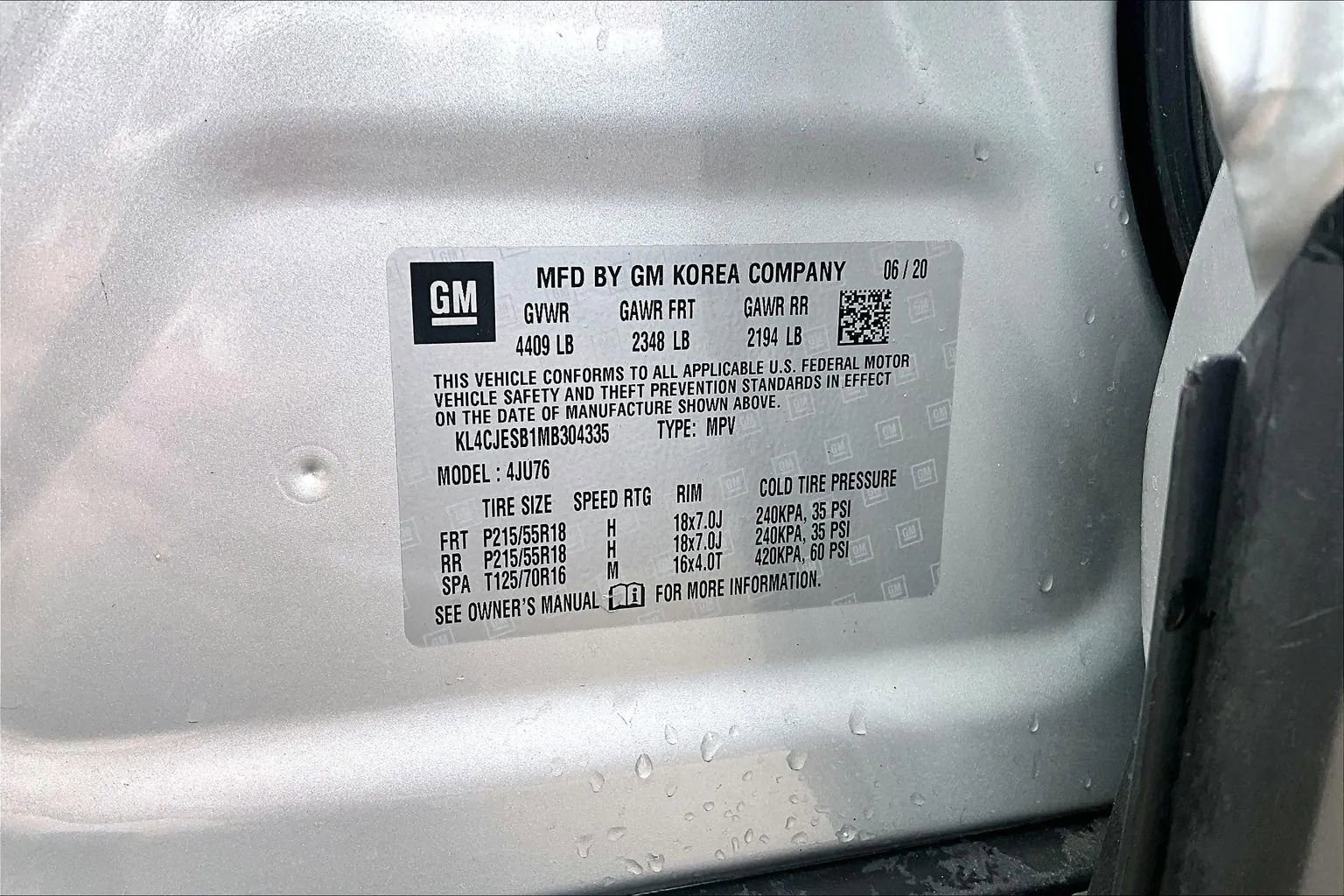 Used 2021 Buick Encore Preferred AWD/4WD image 25