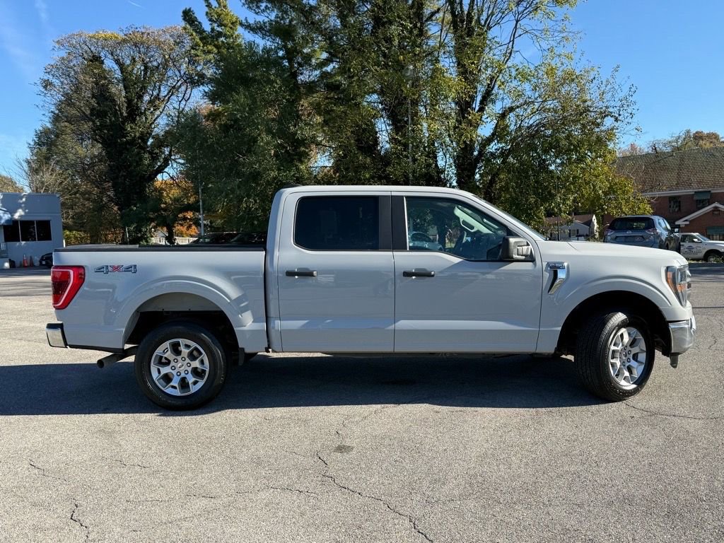 Used 2023 Ford F150 XLT image 3