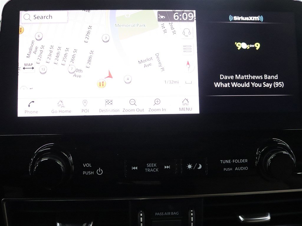 Used 2022 Nissan Armada SL w/ Captain's Chairs Package image 39