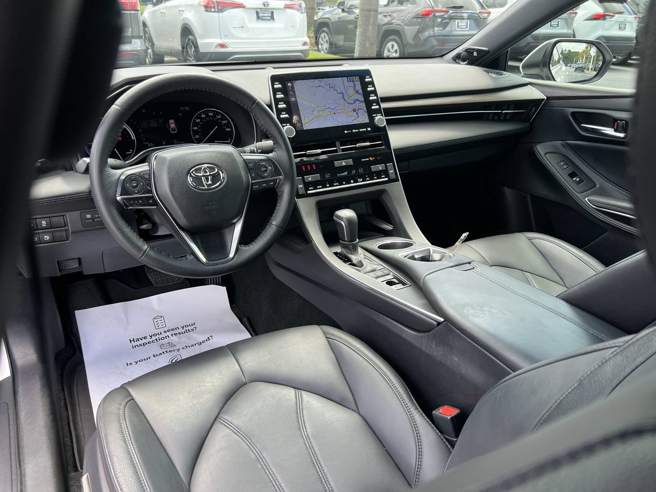 Used 2022 Toyota Avalon XLE w/ Moonroof Package FWD image 30