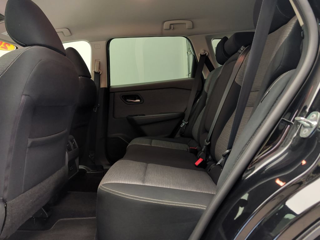Used 2021 Nissan Rogue SV AWD/4WD image 27
