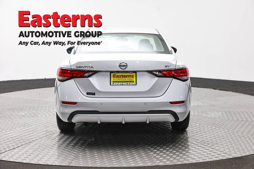 Used 2022 Nissan Sentra SV FWD image 8