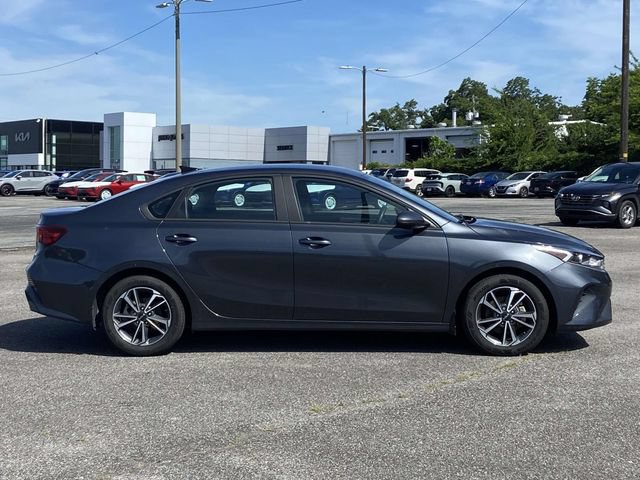 Used 2023 Kia Forte LXS FWD image 2