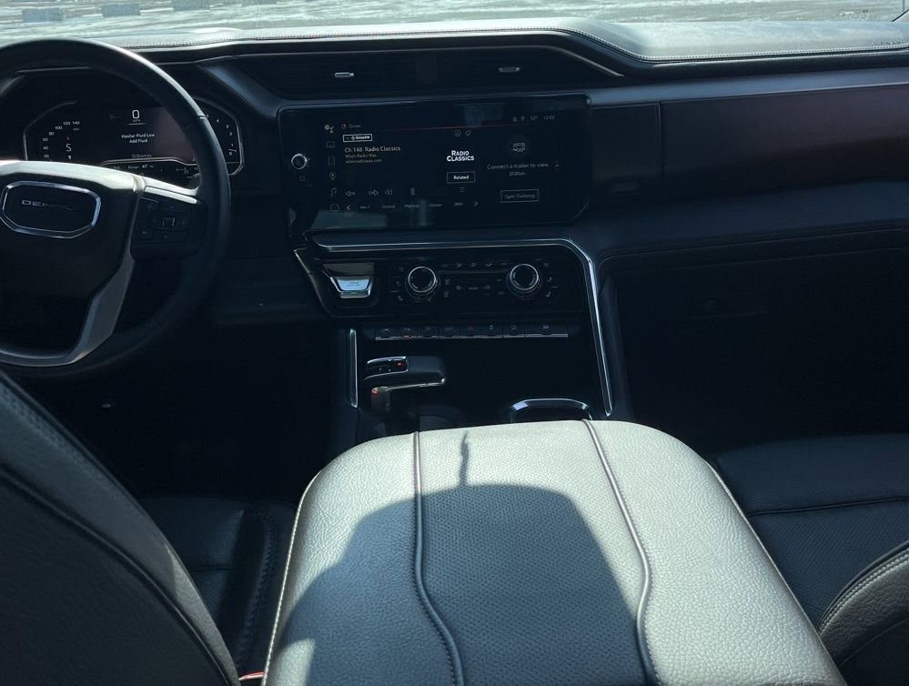 Used 2023 GMC Sierra 1500 Denali w/ Denali Reserve Package image 18