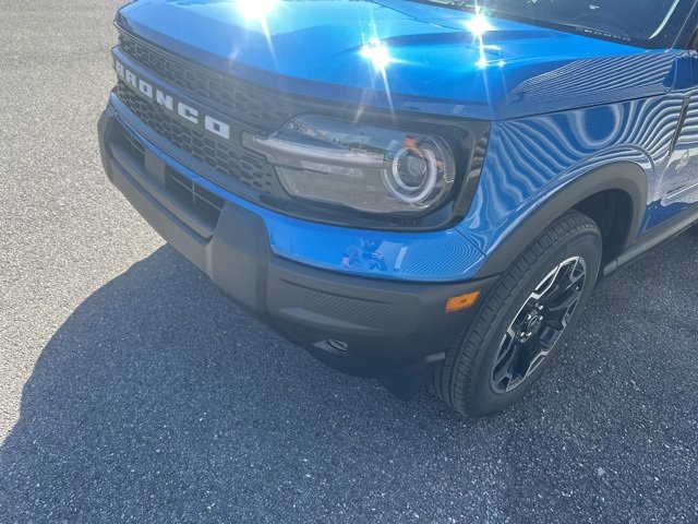 New 2025 Ford Bronco Sport Outer Banks image 9