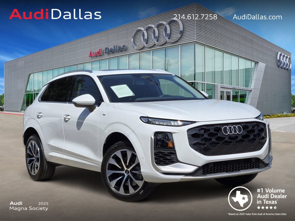 Certified 2026 Audi Q3 quattro 2.0T AWD/4WD image 1