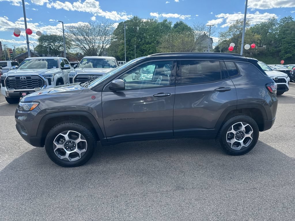 Used 2022 Jeep Compass Trailhawk w/ Trailhawk Elite Group AWD/4WD image 4