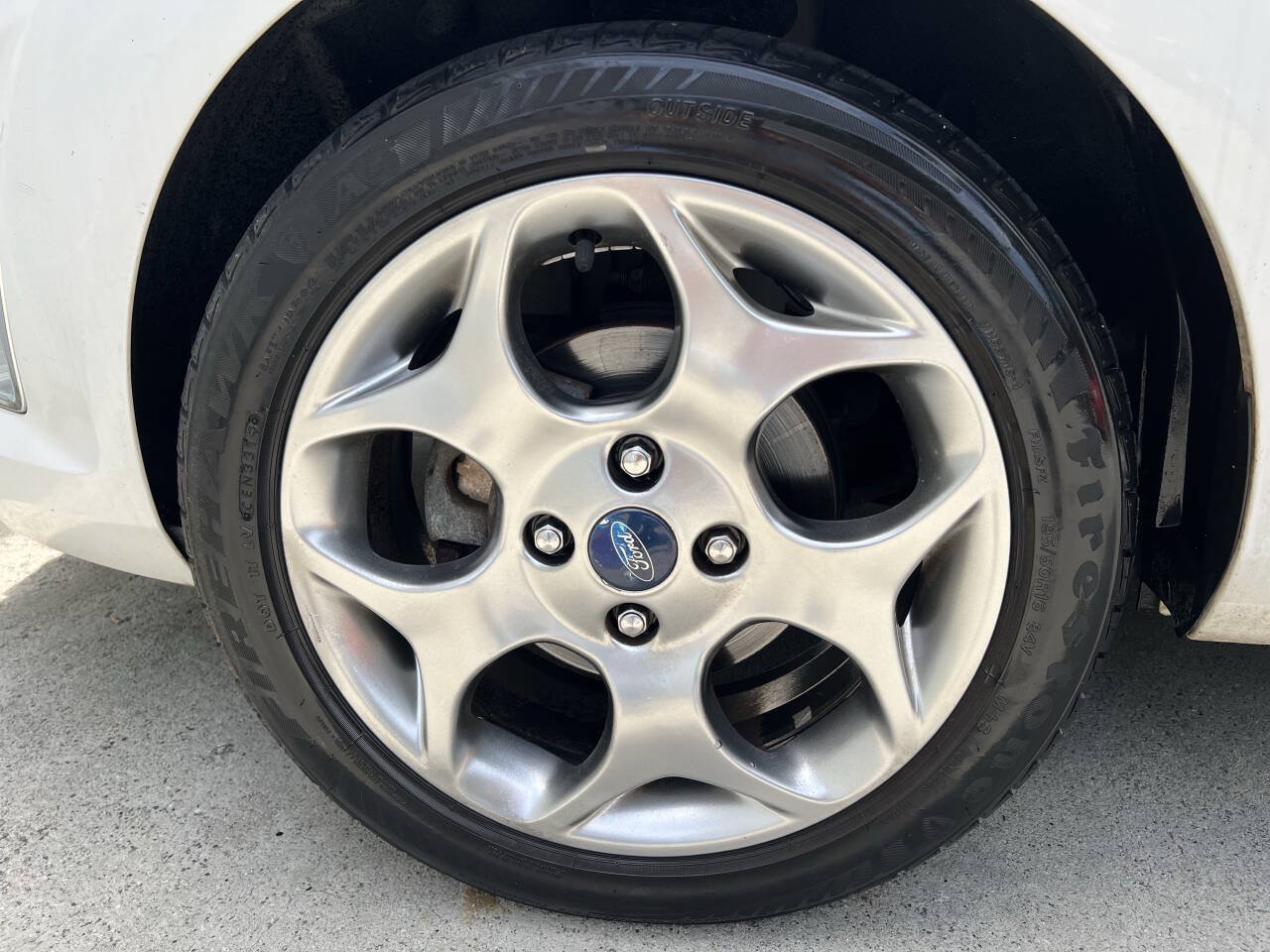 Used 2012 Ford Fiesta SES FWD image 25