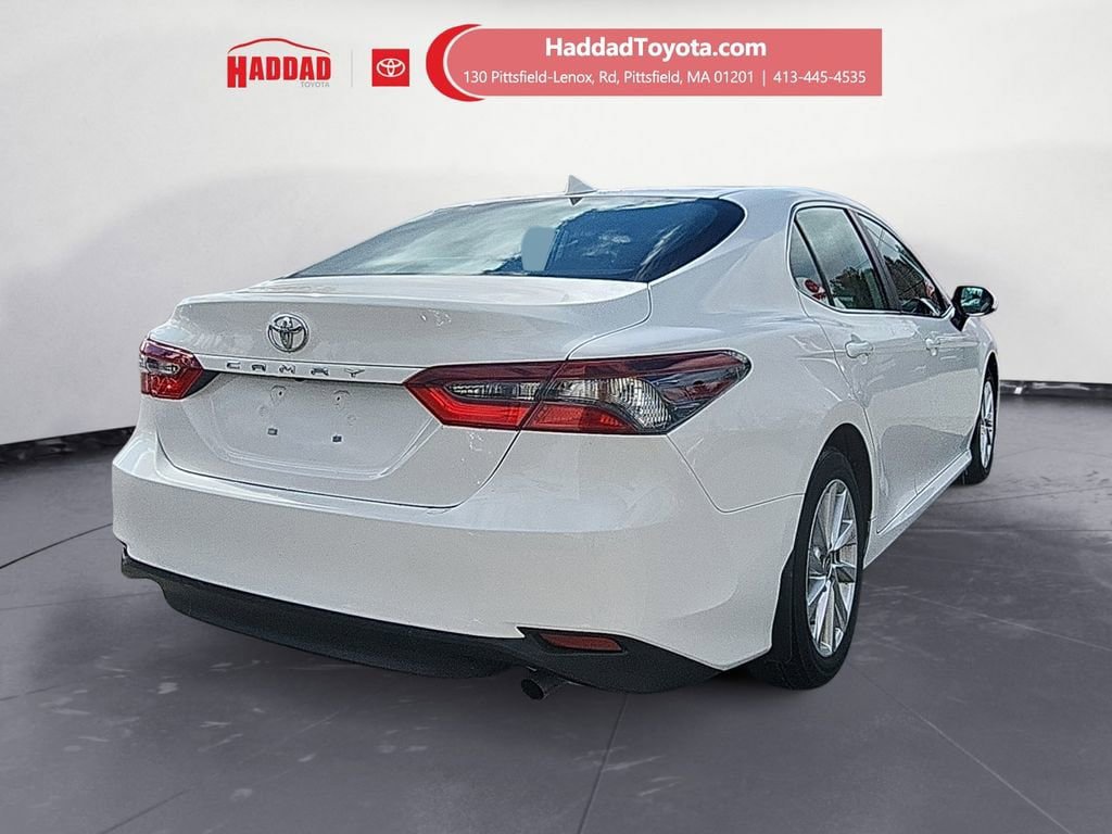 Used 2024 Toyota Camry LE FWD image 6