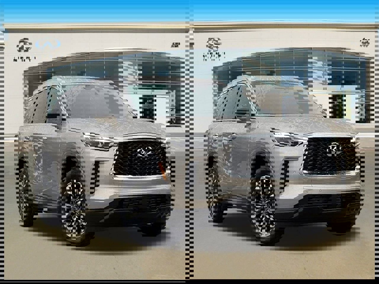 New 2025 INFINITI QX60 Luxe image 1
