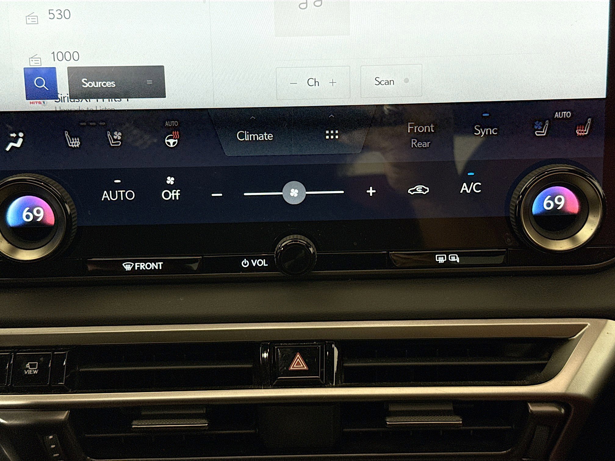 Used 2023 Lexus RX 500h F Sport AWD/4WD image 17