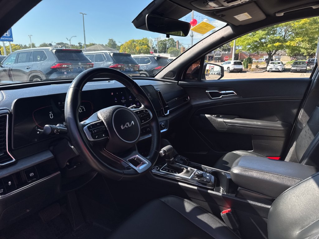 Used 2023 Kia Sportage X-Line w/ X-Line Premium Package AWD/4WD image 15