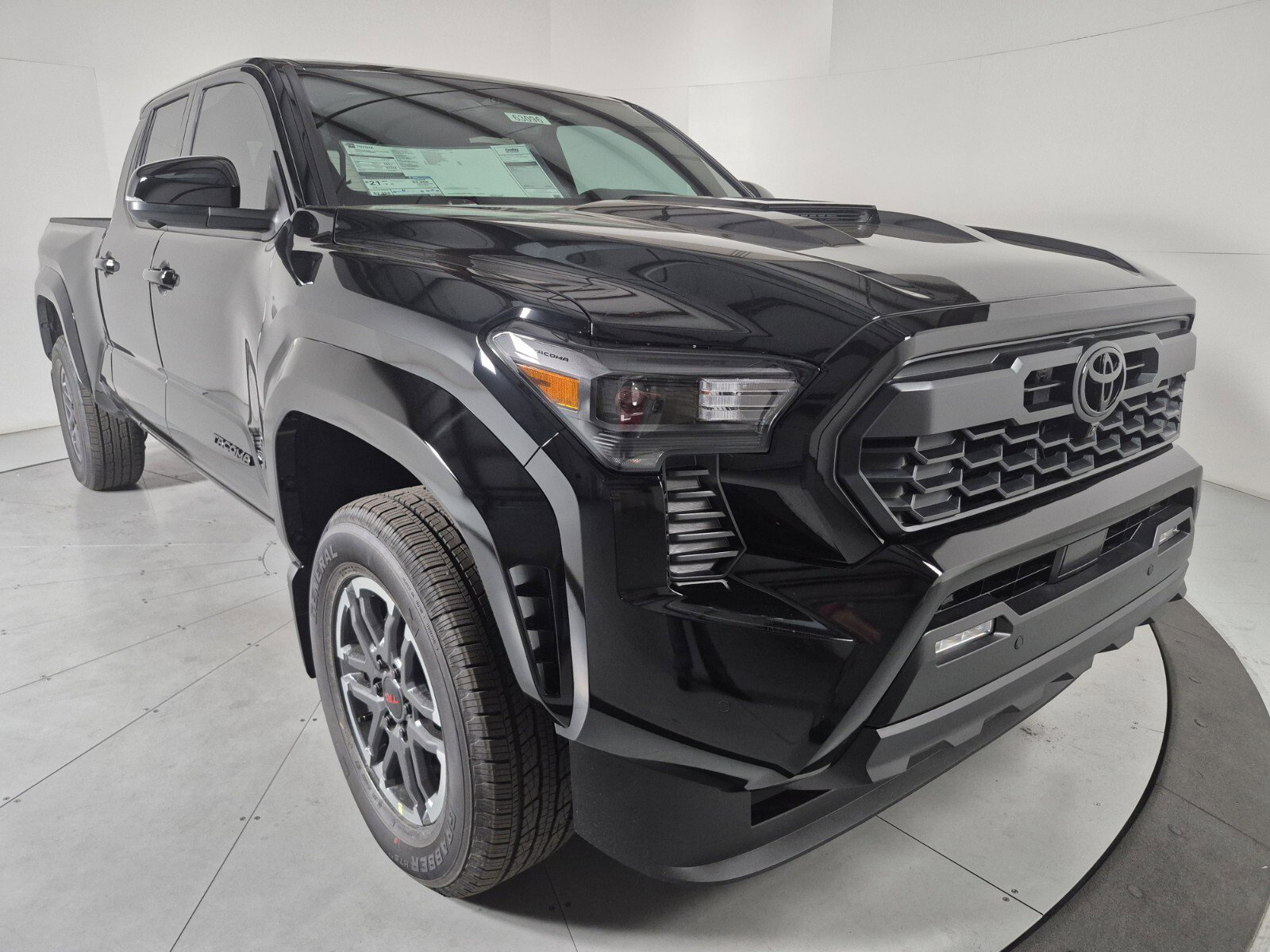 New 2026 Toyota Tacoma SR5 AWD/4WD image 6
