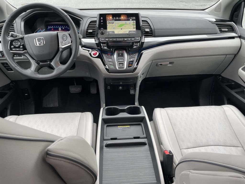 Used 2022 Honda Odyssey Elite image 17