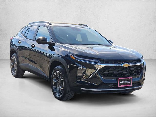 New 2026 Chevrolet Trax LT w/ Driver Confidence Package FWD image 7