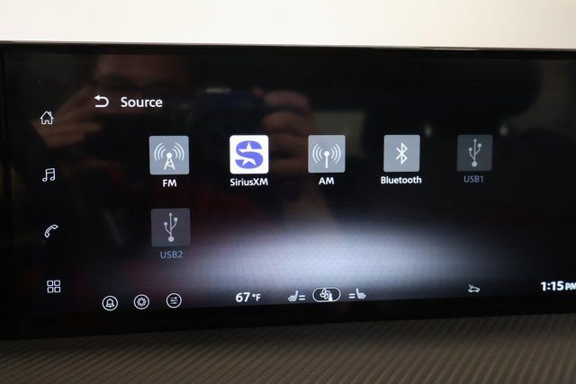 New 2026 Nissan Kicks SR w/ Cold Weather Package FWD image 19