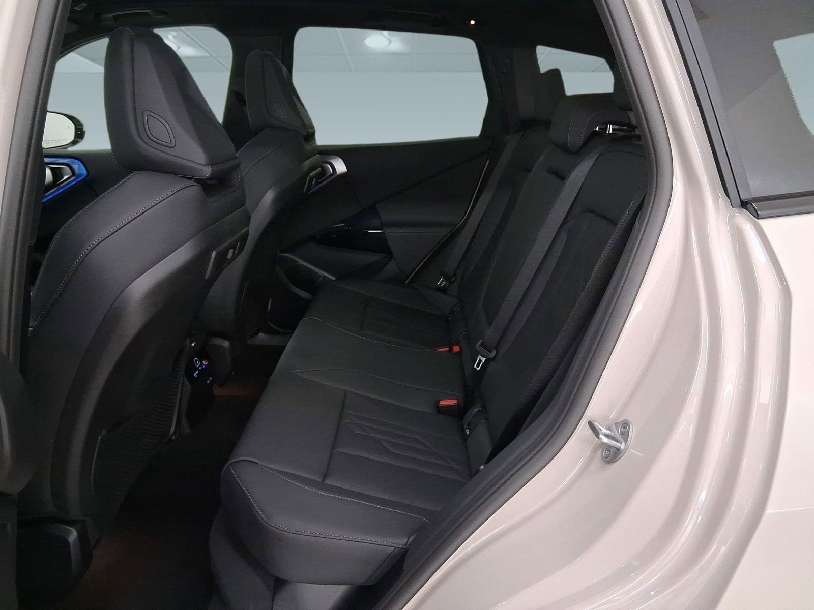 New 2026 BMW X3 xDrive30 w/ M Sport Package image 12