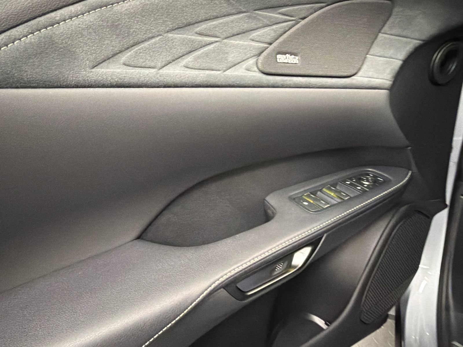 Used 2024 Lexus RX 500h F Sport w/ Convenience Package image 33