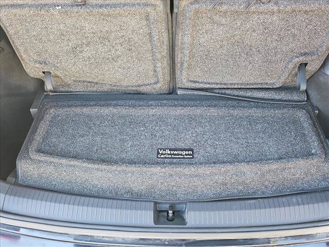 Used 2020 Volkswagen Tiguan SE w/ Panoramic Sunroof Package FWD image 6