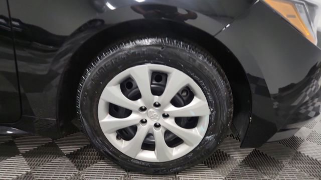 Used 2025 Toyota Corolla LE image 24