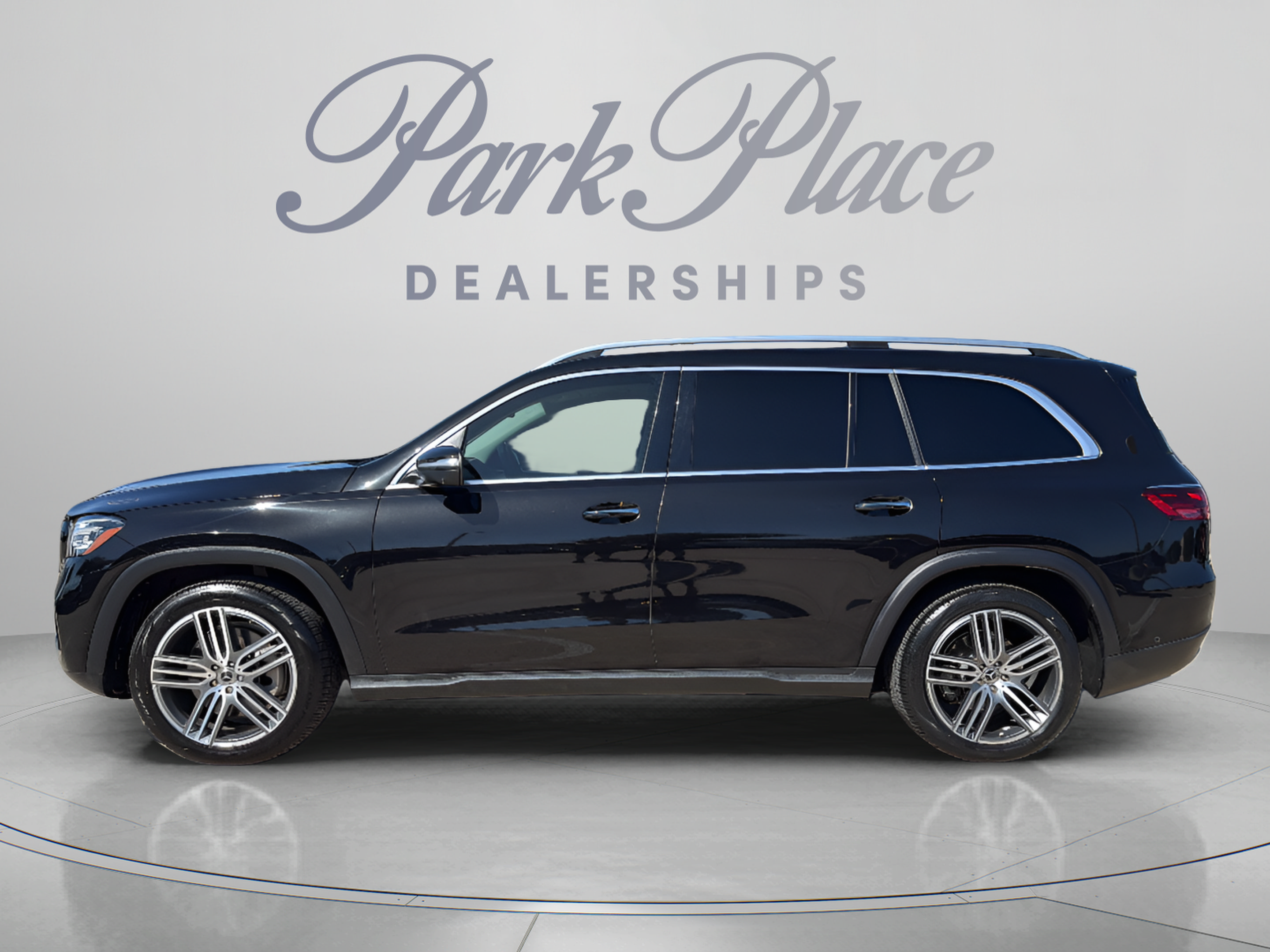 Used 2024 Mercedes-Benz GLS 450 4MATIC video 2