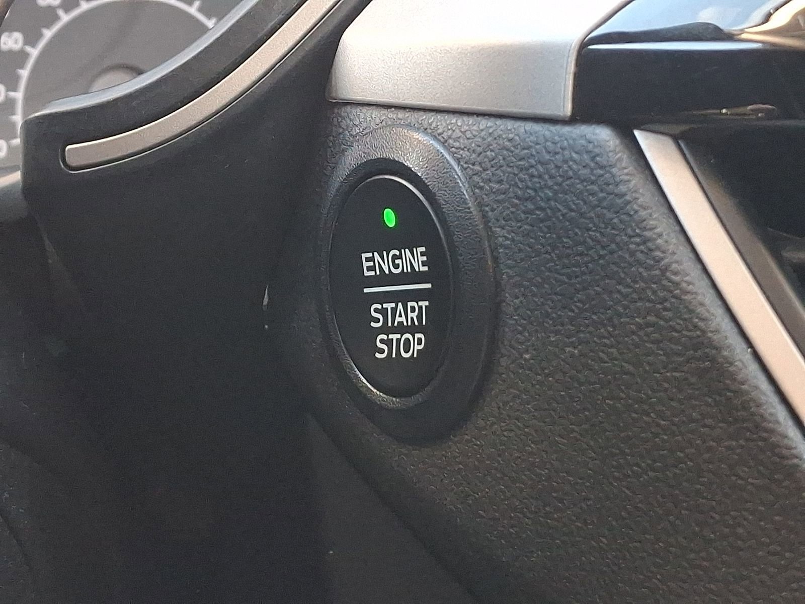 Used 2022 Ford Escape SEL AWD/4WD image 26