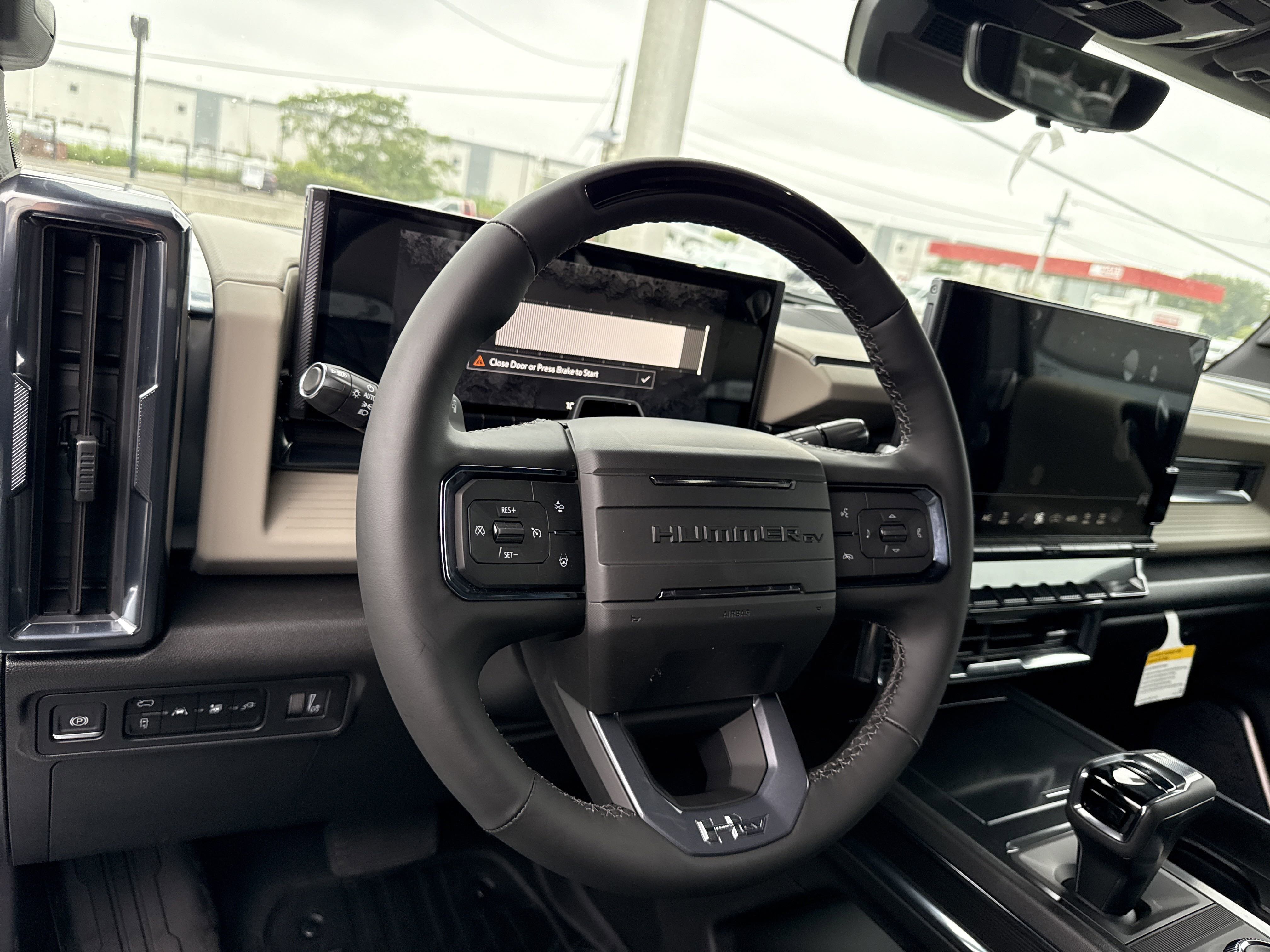 New 2026 GMC Hummer EV SUV image 10