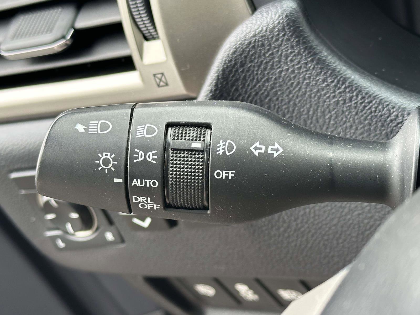 Used 2020 Lexus GX 460 Premium w/ Premium Package image 24